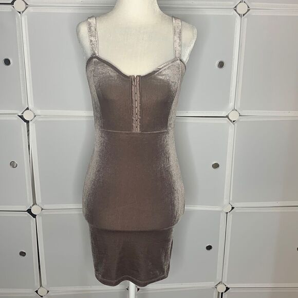H&M Divided Velvet Bodycon Dress Size 2 - Picture 1 of 14